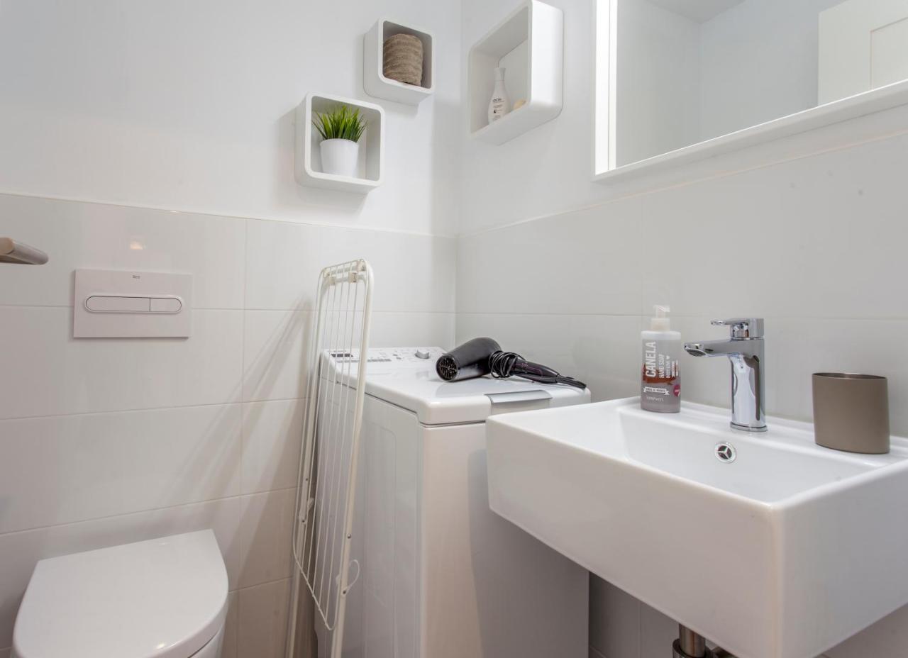 Valencia Flat Rental Malvarrosa Beach Zone المظهر الخارجي الصورة
